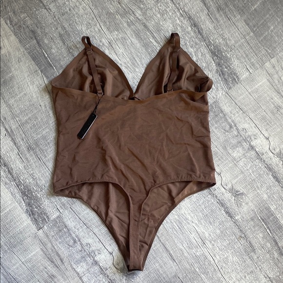 SKIMS Brown Mesh bodysuit - Picture 7 of 8
